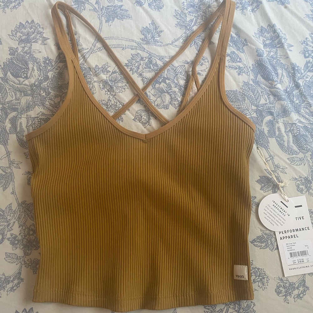 Vuori Mustard Ribbed Crop Top